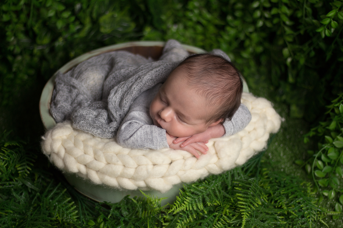 Ensaio Newborn no Jardim 