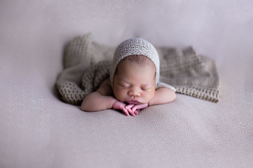 Ensaio newborn seguro em BH 