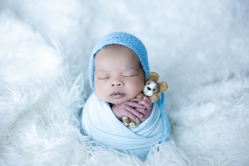 Ensaio newborn seguro em BH 