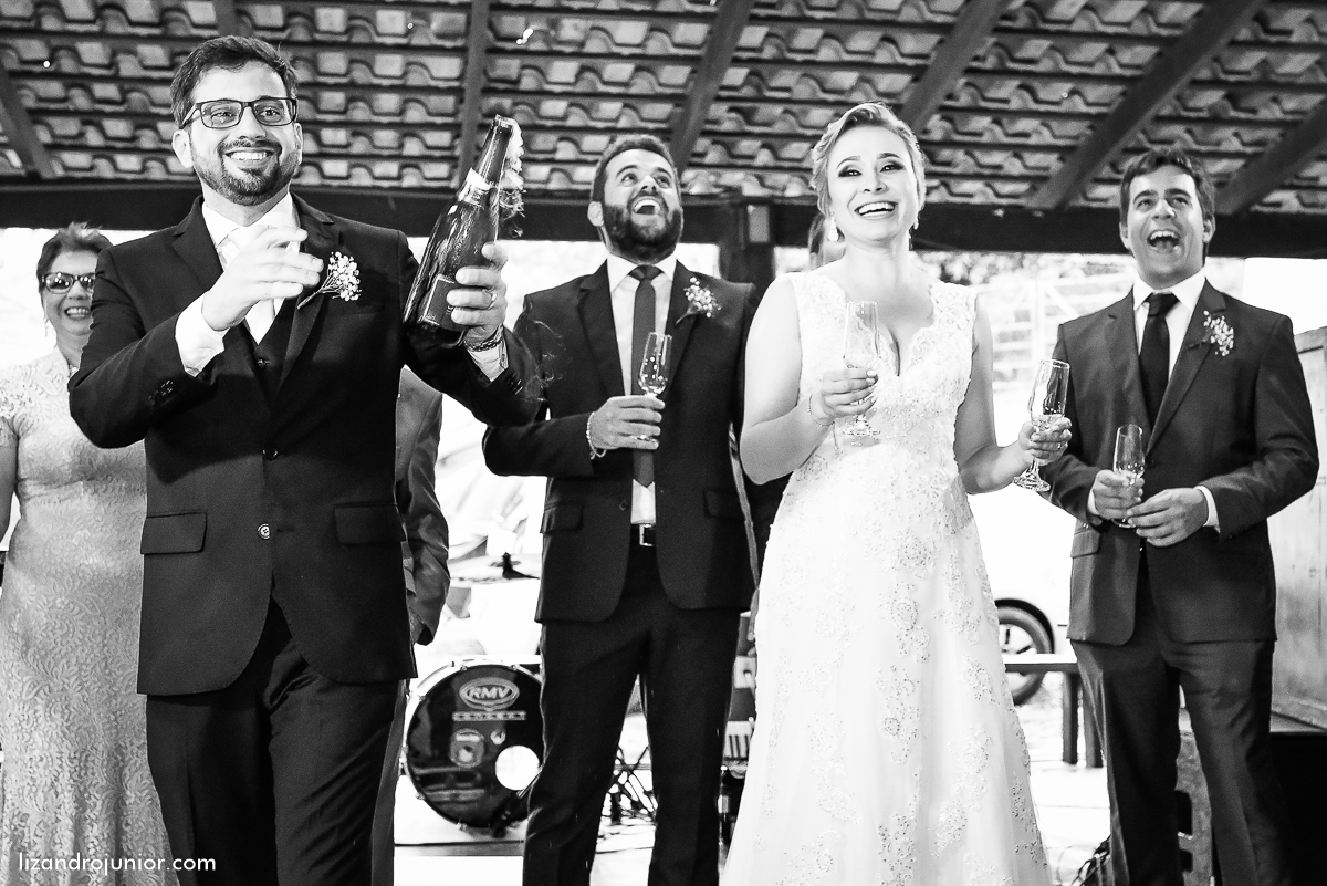 lizandro junior fotografo, patos de minas, casamento são gotardo, sitio aguas de março, roberta e joão