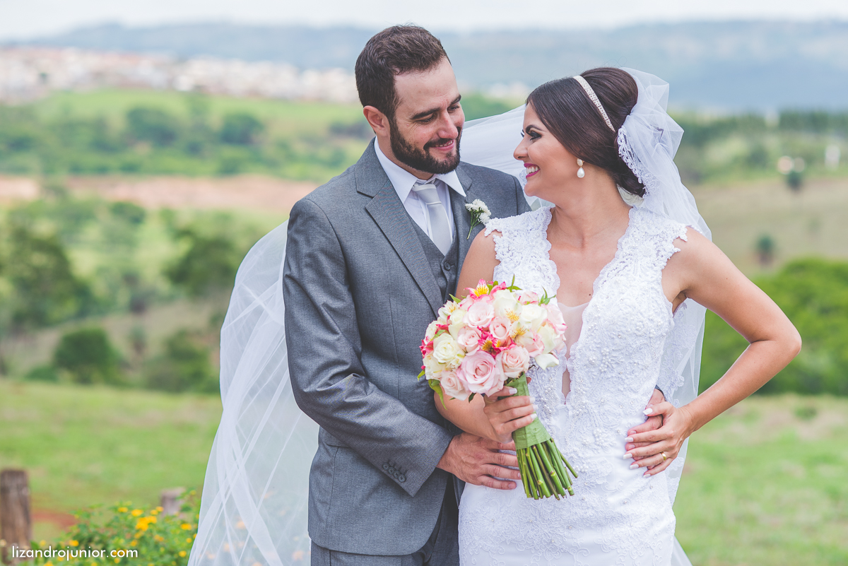 casamento adriane e jefferson, patos de minas, lizandro junior, fotógrafo de casamento, fotografo de casamento patos de minas, nojardim