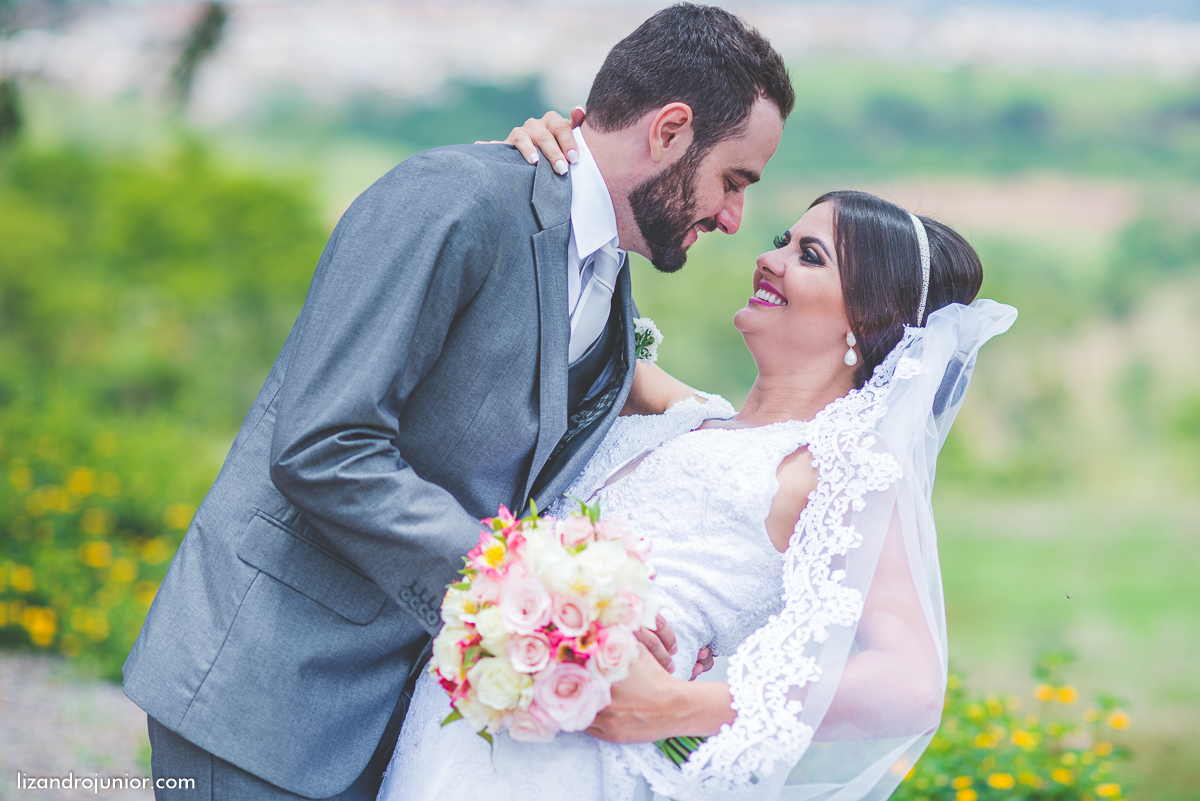 casamento adriane e jefferson, patos de minas, lizandro junior, fotógrafo de casamento, fotografo de casamento patos de minas, nojardim