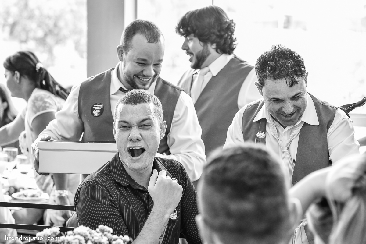 casamento adriane e jefferson, patos de minas, lizandro junior, fotógrafo de casamento, fotografo de casamento patos de minas, nojardim
