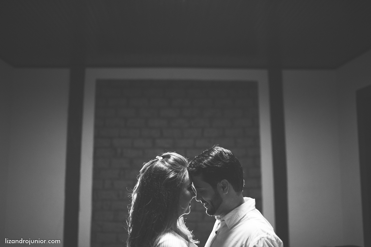 ensaio namorando patos de minas, fotografo de casamento lizandro junior, lizandro júnior, ensaio romântico, ensaio ao ar livre, fazenda,