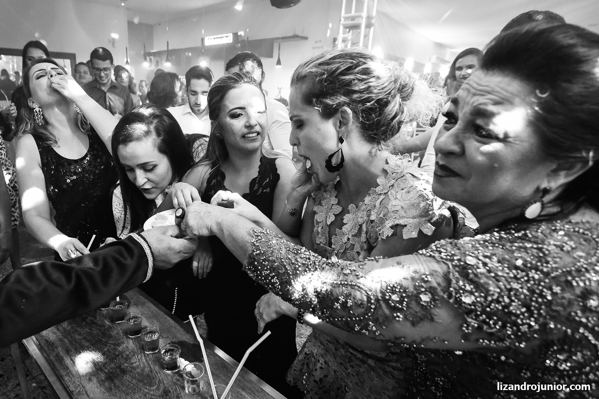fotógrafo de casamento patos de minas lizandro júnior noiva capuchinhos noivo cerimônia recreativa patense tequila