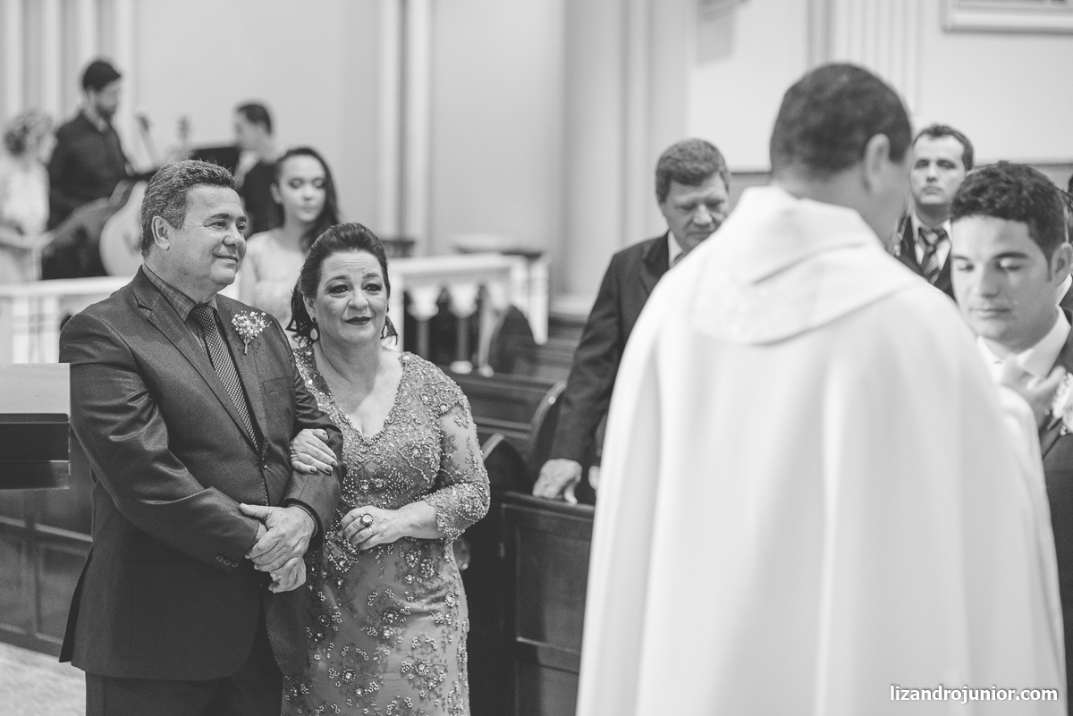 fotógrafo de casamento patos de minas lizandro júnior noiva capuchinhos noivo cerimônia
