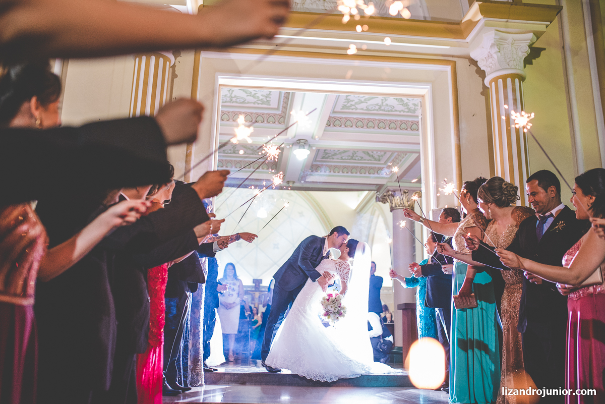 fotógrafo de casamento patos de minas lizandro júnior noiva capuchinhos noivo cerimônia