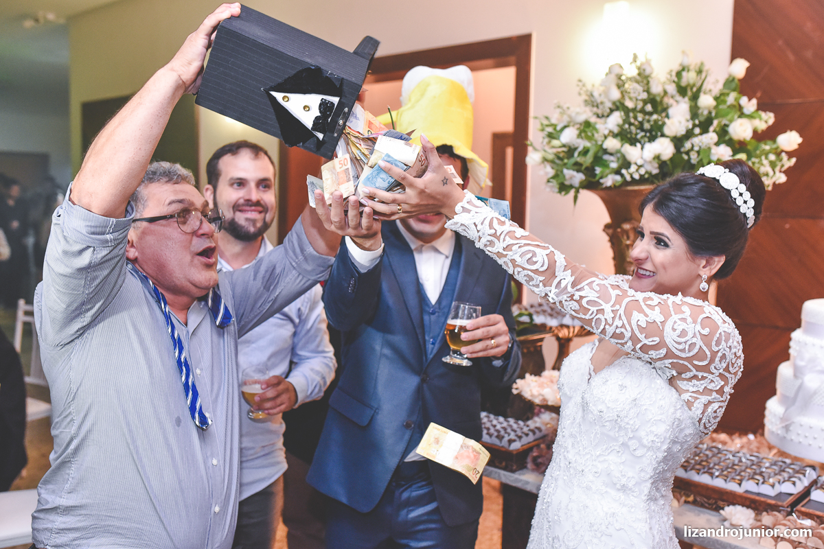 fotógrafo de casamento patos de minas lizandro júnior noiva capuchinhos noivo cerimônia recreativa patense gravata