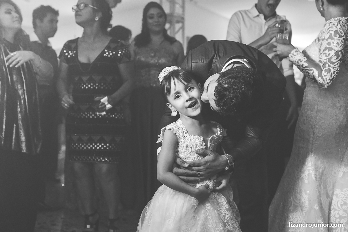 fotógrafo de casamento patos de minas lizandro júnior noiva capuchinhos noivo cerimônia recreativa patense