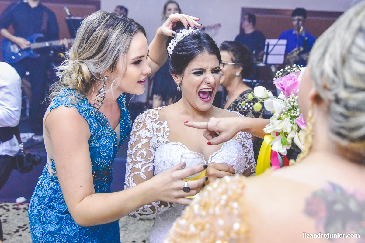 fotógrafo de casamento patos de minas lizandro júnior noiva capuchinhos noivo cerimônia recreativa patense
