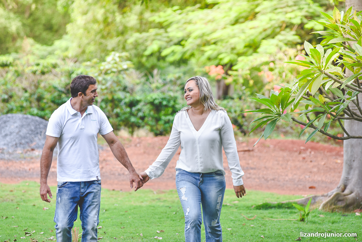 ensaio namorando patos de minas fazenda sitio lizandro junior fotografo de casamento