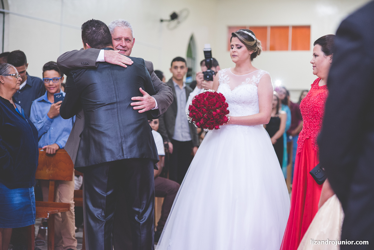 fotografo de casamento patos de minas lizandro junior, lizandro júnior, serra do salitre, rio paranaíba, casamento na serra, catarine e eduardo, noivos, noivas, casamento rio paranaíba
