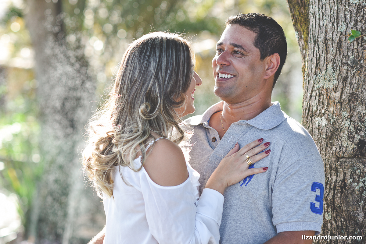 fotografo de casamento patos de minas lizandro junior, patos de minas, ensaio namorando patos, lizandro junior, júnior, daiane e alex, pousada avalon patos de minas, ensaio romântico, ensaio casal,
