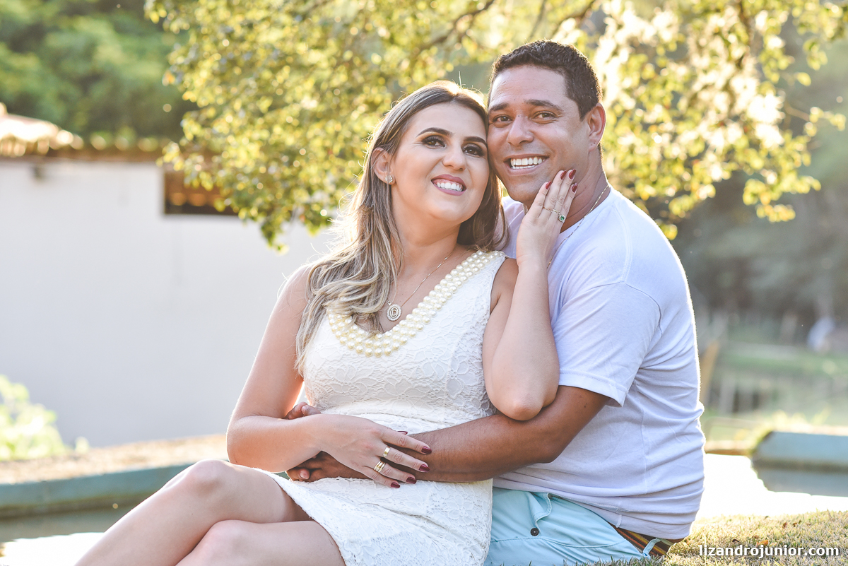 fotografo de casamento patos de minas lizandro junior, patos de minas, ensaio namorando patos, lizandro junior, júnior, daiane e alex, pousada avalon patos de minas, ensaio romântico, ensaio casal,