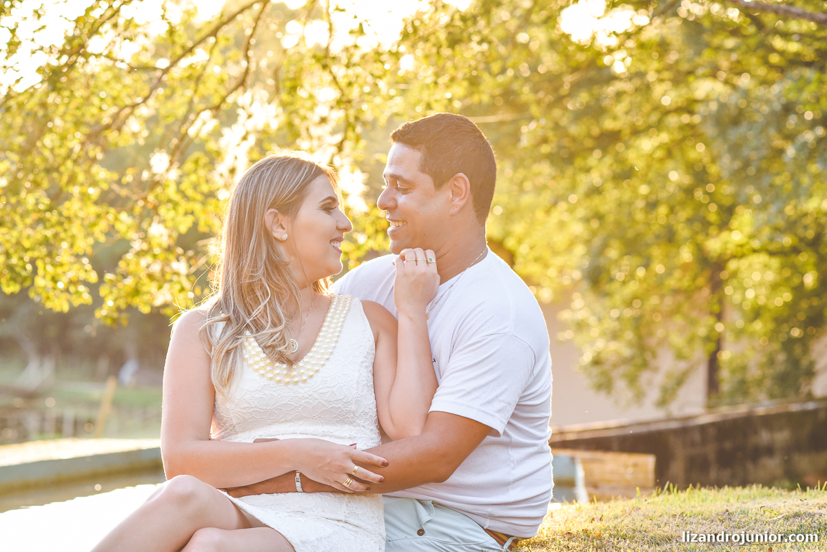 fotografo de casamento patos de minas lizandro junior, patos de minas, ensaio namorando patos, lizandro junior, júnior, daiane e alex, pousada avalon patos de minas, ensaio romântico, ensaio casal,