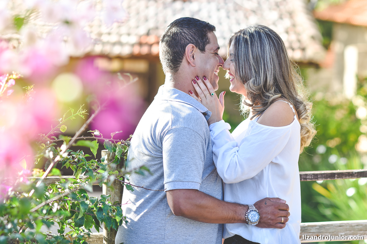 fotografo de casamento patos de minas lizandro junior, patos de minas, ensaio namorando patos, lizandro junior, júnior, daiane e alex, pousada avalon patos de minas, ensaio romântico, ensaio casal,