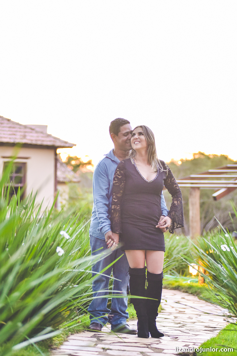 fotografo de casamento patos de minas lizandro junior, patos de minas, ensaio namorando patos, lizandro junior, júnior, daiane e alex, pousada avalon patos de minas, ensaio romântico, ensaio casal,