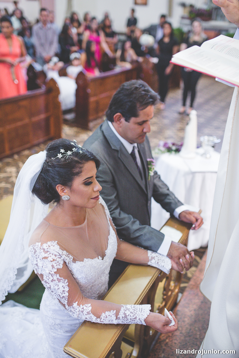fotógrafo de casamento patos de minas lizandro junior, lizandro júnior, casamento, casar em patos, carro antigo patos de minas, noivas, catedral patos