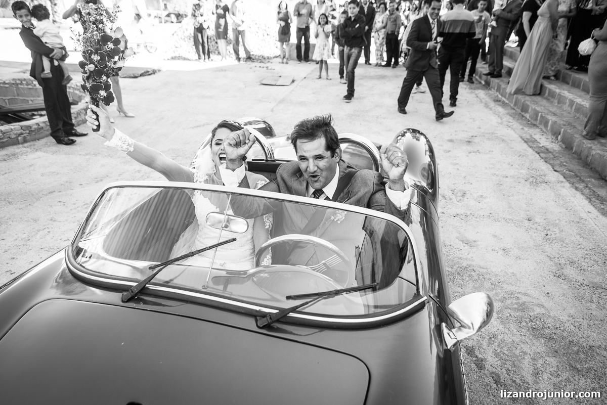 fotógrafo de casamento patos de minas lizandro junior, lizandro júnior, casamento, casar em patos, carro antigo patos de minas, noivas, catedral patos