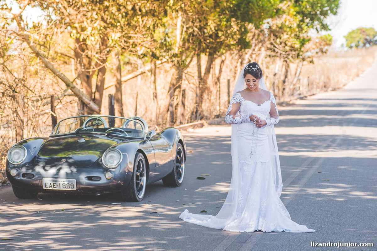 fotógrafo de casamento patos de minas lizandro junior, lizandro júnior, casamento, casar em patos, carro antigo patos de minas, noivas, catedral patos
