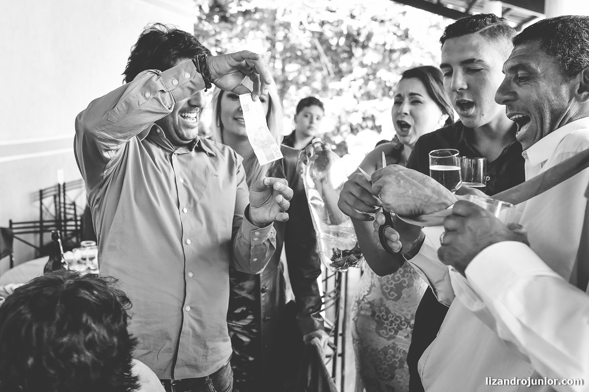 fotógrafo de casamento patos de minas lizandro junior, lizandro júnior, casamento, casar em patos, carro antigo patos de minas, noivas, festa ar livre, festa casamento sitio