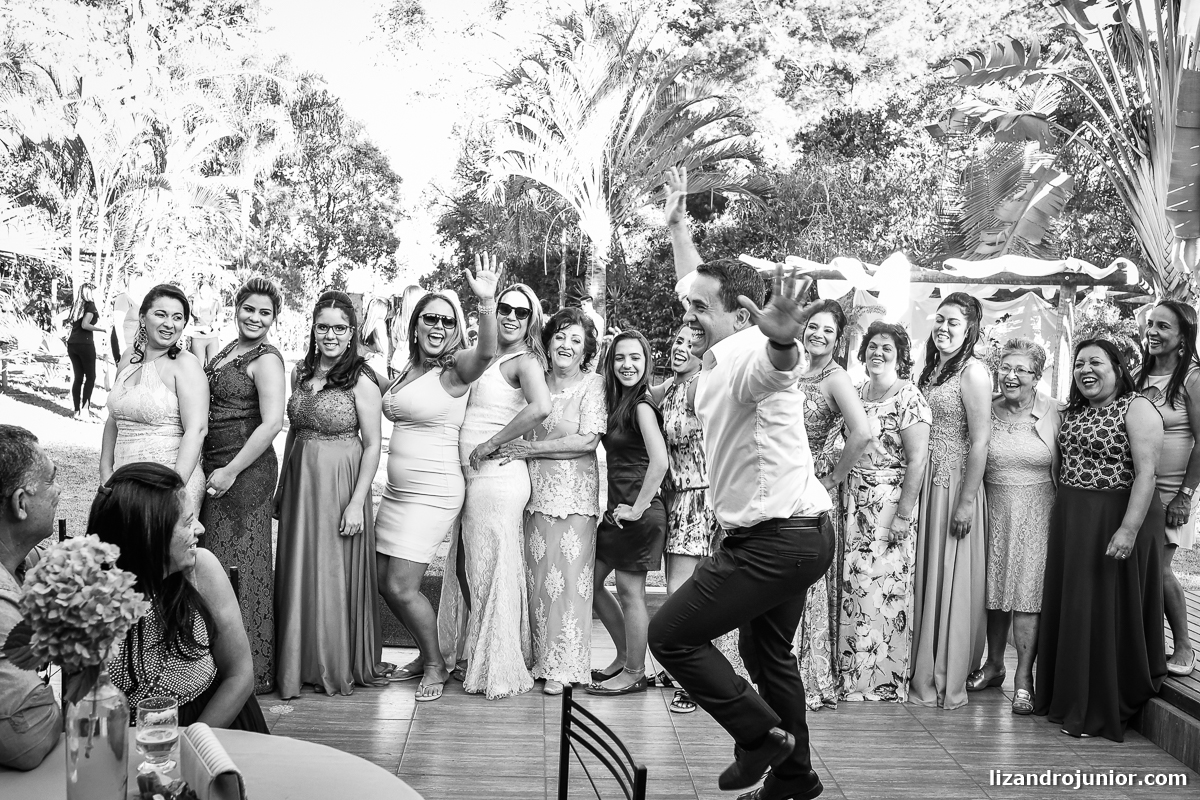 fotógrafo de casamento patos de minas lizandro junior, lizandro júnior, casamento, casar em patos, carro antigo patos de minas, noivas, festa ar livre, festa casamento sitio