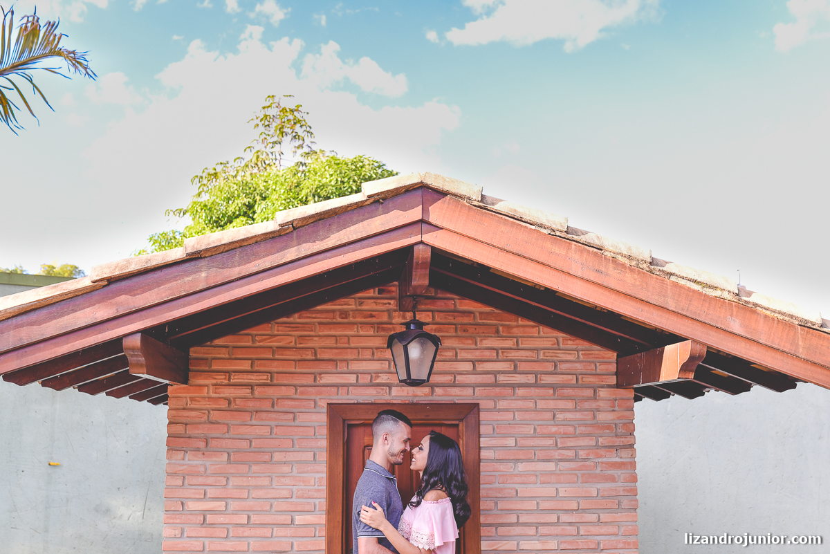 lizandro júnior fotógrafo de casamento patos de minas minas gerais, ensaio namorando, casal, ensaio ar livre, casal apaixonado, amor, felicidade, ensaio casal