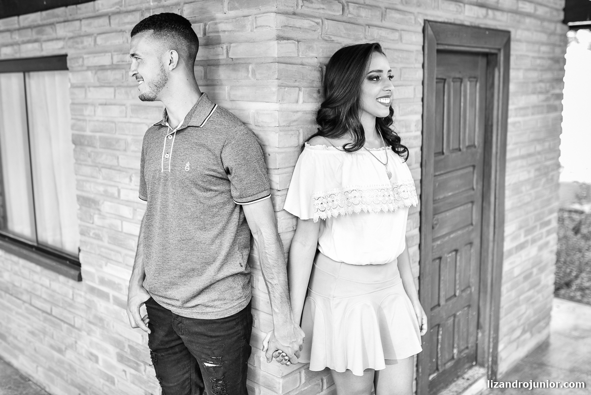 lizandro júnior fotógrafo de casamento patos de minas minas gerais, ensaio namorando, casal, ensaio ar livre, casal apaixonado, amor, felicidade, ensaio casal