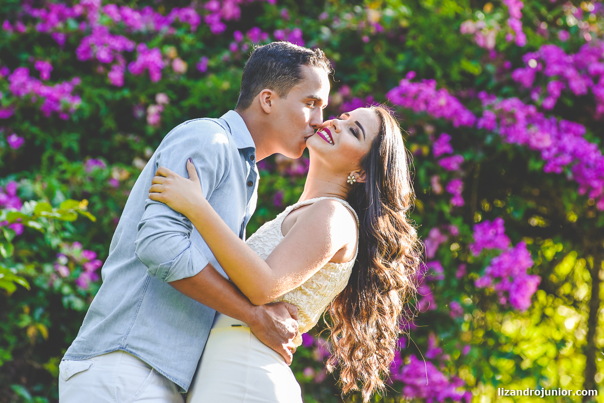lizandro júnior, fotógrafo de casamento patos de minas, ensaio namorando, ensaio romântico, ensaio presidente olegário, casamento presidente olegário, ensaio ar livre, sítio