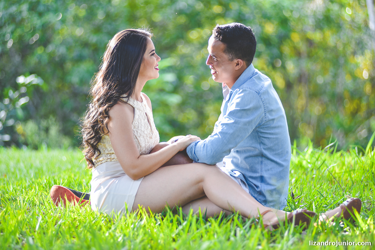 lizandro júnior, fotógrafo de casamento patos de minas, ensaio namorando, ensaio romântico, ensaio presidente olegário, casamento presidente olegário, ensaio ar livre, sítio
