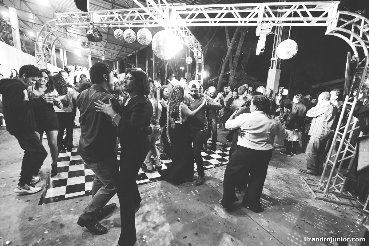 lizandro júnior fotografo de casamento, lagoa formosa, casamento na lagoa, daiane e alex lagoa formosa, fotografia de casamento minas gerais, festa, clube bola cheia