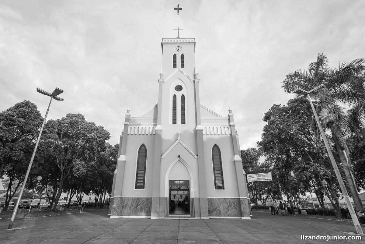 lizandro júnior fotografo de casamento, lagoa formosa, casamento na lagoa, daiane e alex lagoa formosa, fotografia de casamento minas gerais, igreja