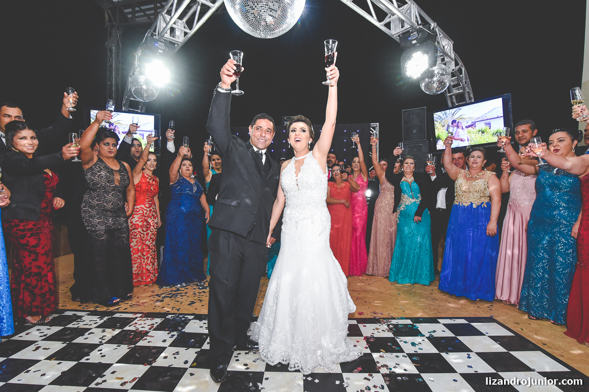 lizandro júnior fotografo de casamento, lagoa formosa, casamento na lagoa, daiane e alex lagoa formosa, fotografia de casamento minas gerais, festa, clube bola cheia