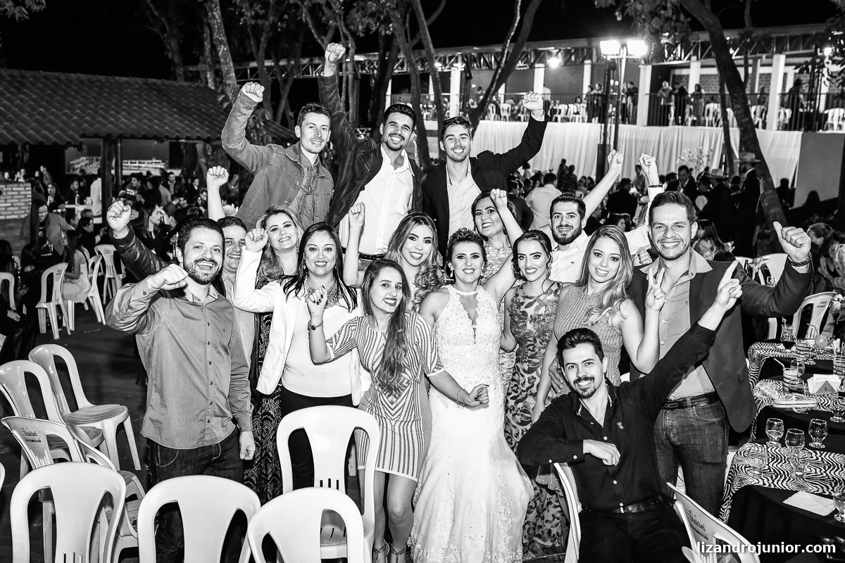 lizandro júnior fotografo de casamento, lagoa formosa, casamento na lagoa, daiane e alex lagoa formosa, fotografia de casamento minas gerais, festa, clube bola cheia