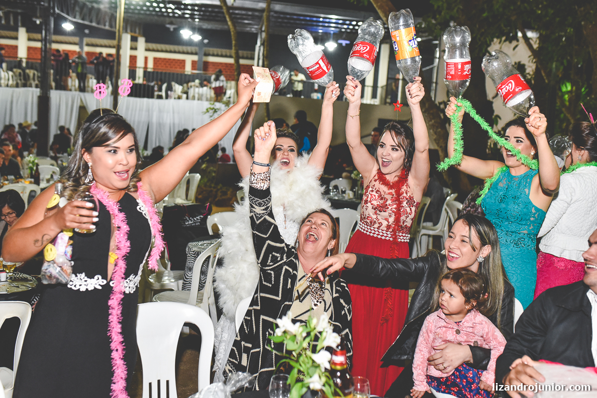 lizandro júnior fotografo de casamento, lagoa formosa, casamento na lagoa, daiane e alex lagoa formosa, fotografia de casamento minas gerais, festa, clube bola cheia