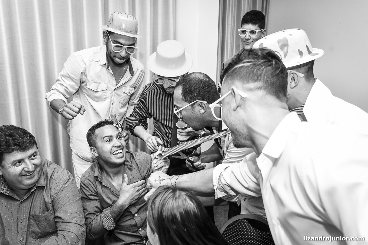 lizandro júnior fotógrafo de casamento, patos de minas, casamento, casamento em patos, lizandro junior patos, raquel e wallef, casamento evangélico, palavra da vida, gálatas golden