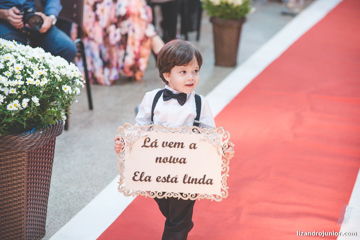 lizandro júnior fotógrafo de casamento, patos de minas, casamento, casamento em patos, lizandro junior patos, raquel e wallef, casamento evangélico, palavra da vida,
