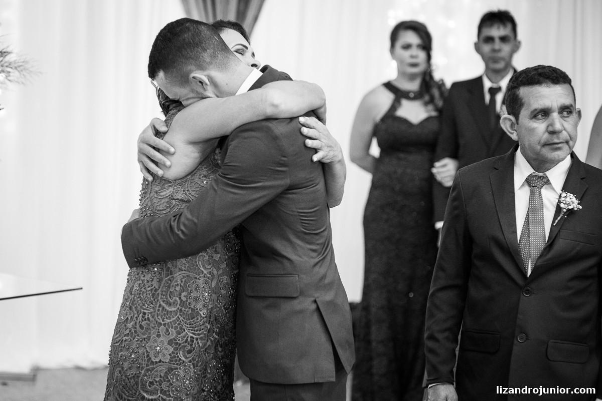 lizandro júnior fotógrafo de casamento, patos de minas, casamento, casamento em patos, lizandro junior patos, raquel e wallef, casamento evangélico, palavra da vida,