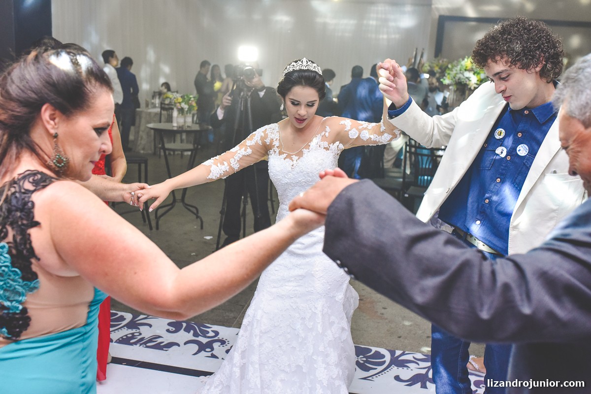 lizandro júnior, fotógrafo de casamento patos de minas, lizandro júnior fotógrafo, casamento patos de minas, casamento presidente olegário, melhor fotógrafo de casamento, alessandra e adilson