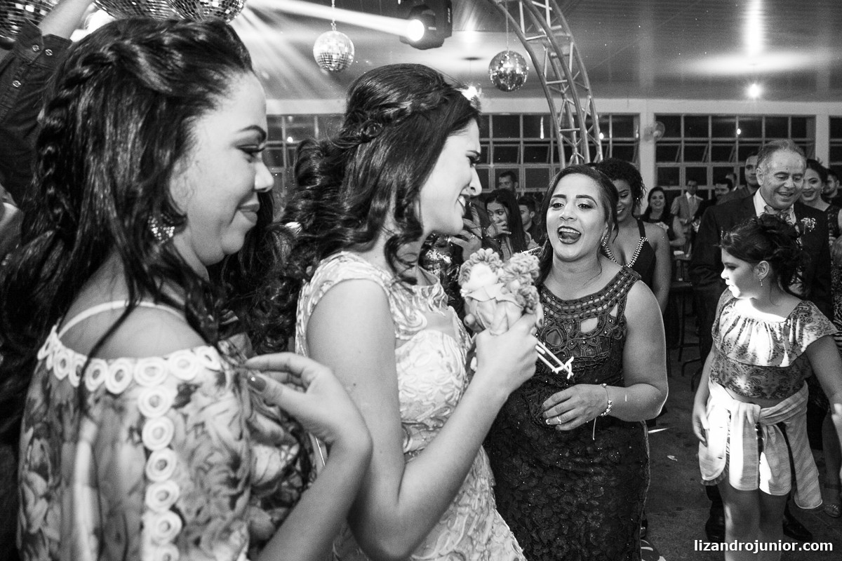 lizandro júnior, fotógrafo de casamento patos de minas, lizandro júnior fotógrafo, casamento patos de minas, casamento presidente olegário, melhor fotógrafo de casamento, alessandra e adilson