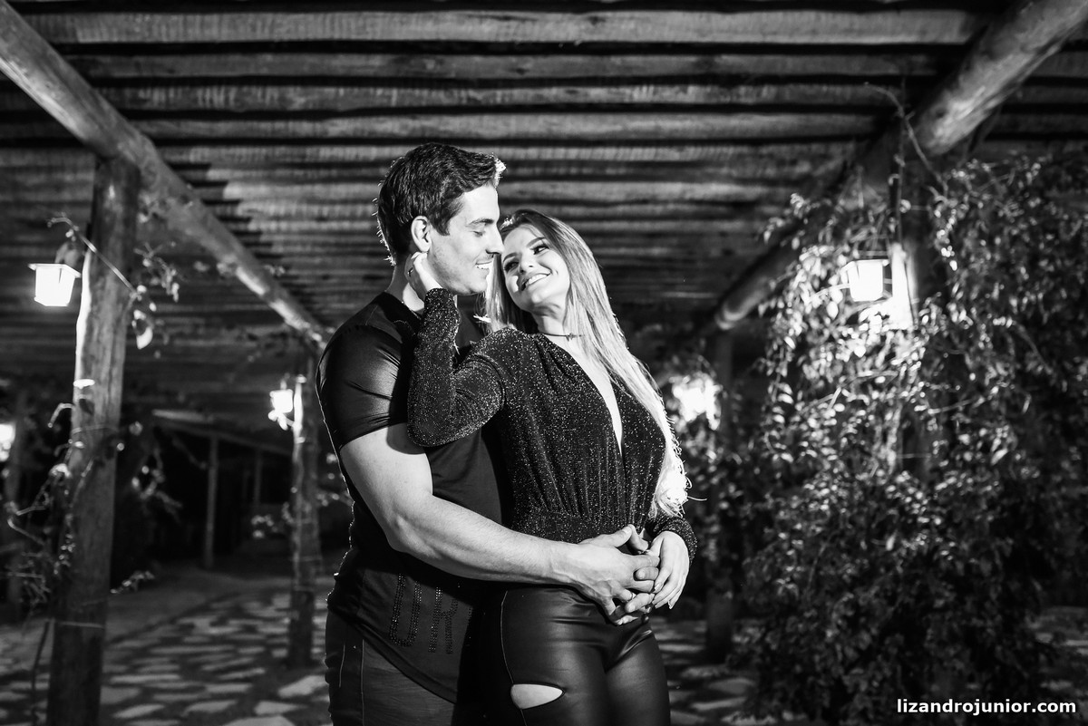 lizandro júnior fotógrafo, lizandro patos de minas, fotógrafo de casamento patos, pousada avalon, ensaio namorando, ensaio romântico