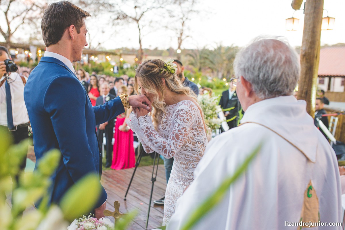 lizandro junior fotógrafo de casamento, fotógrafo patos de minas, lizandro júnior, casamento no campo, pousada avalon, casamento sitio, henrick e lorrany patos de minas,