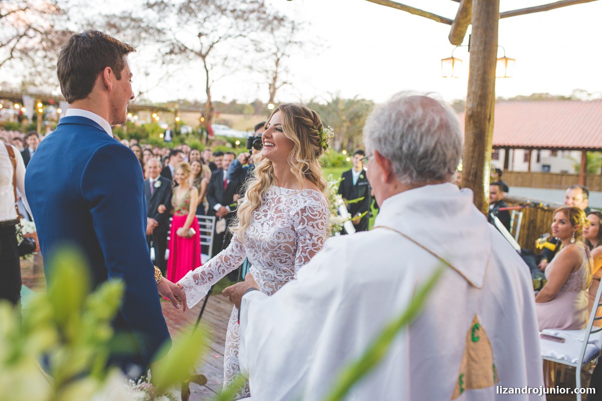 lizandro junior fotógrafo de casamento, fotógrafo patos de minas, lizandro júnior, casamento no campo, pousada avalon, casamento sitio, henrick e lorrany patos de minas,