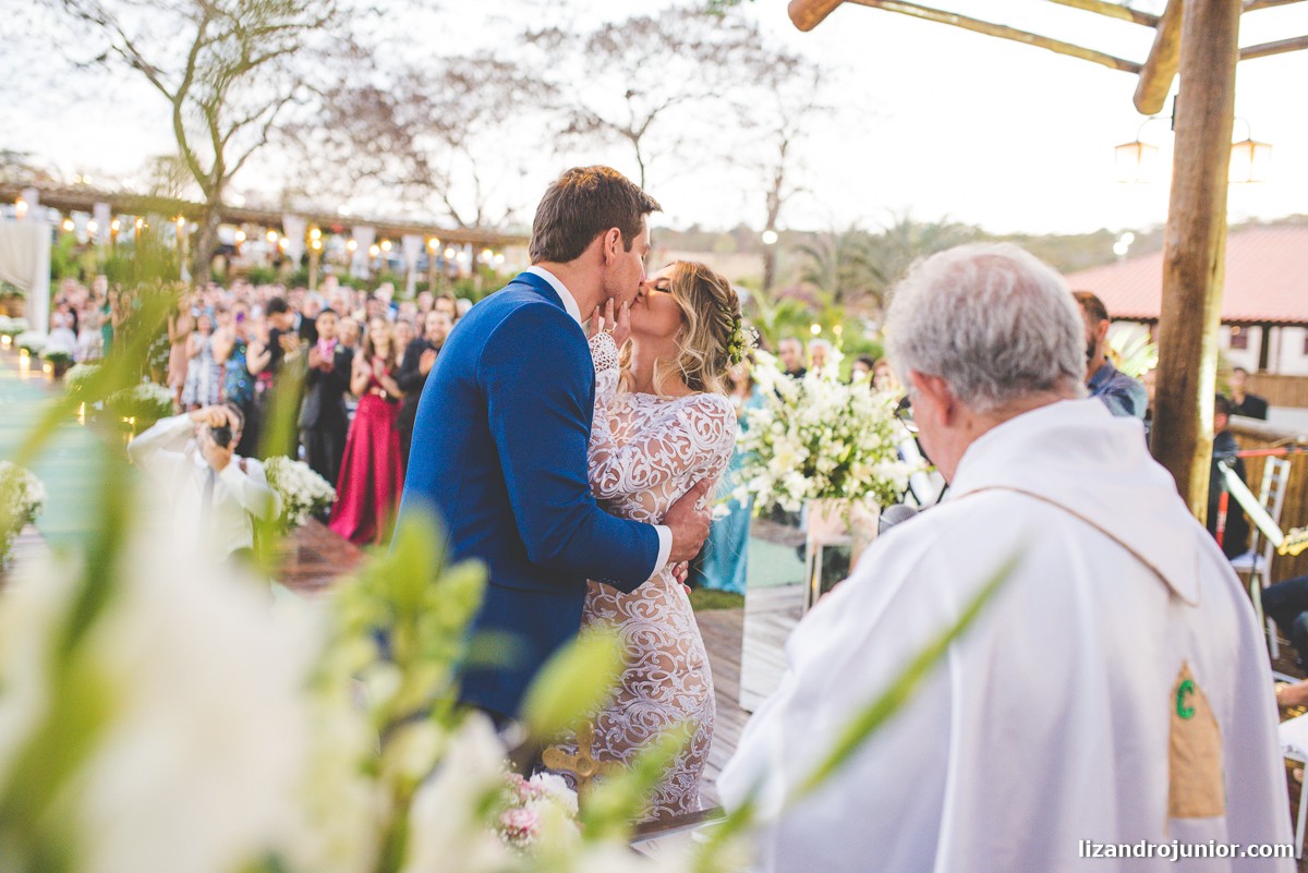 lizandro junior fotógrafo de casamento, fotógrafo patos de minas, lizandro júnior, casamento no campo, pousada avalon, casamento sitio, henrick e lorrany patos de minas,