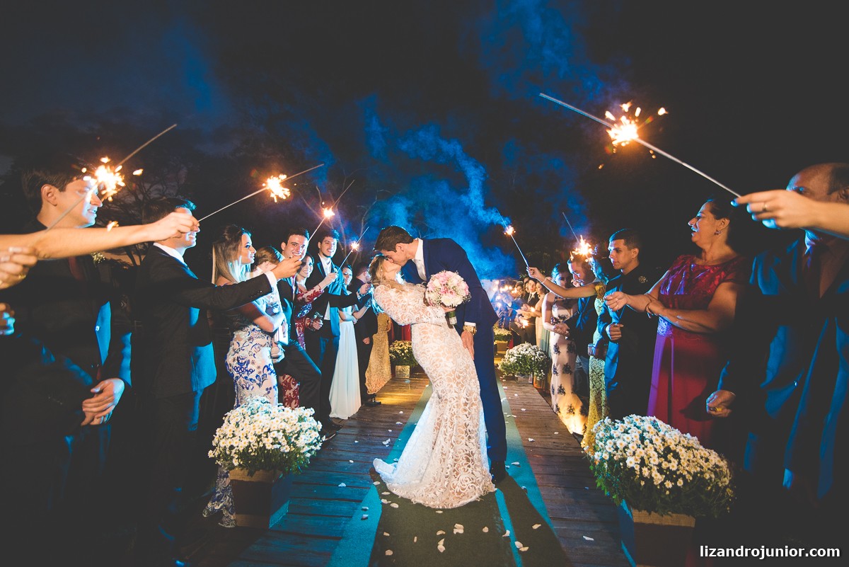 lizandro junior fotógrafo de casamento, fotógrafo patos de minas, lizandro júnior, casamento no campo, pousada avalon, casamento sitio, henrick e lorrany patos de minas,