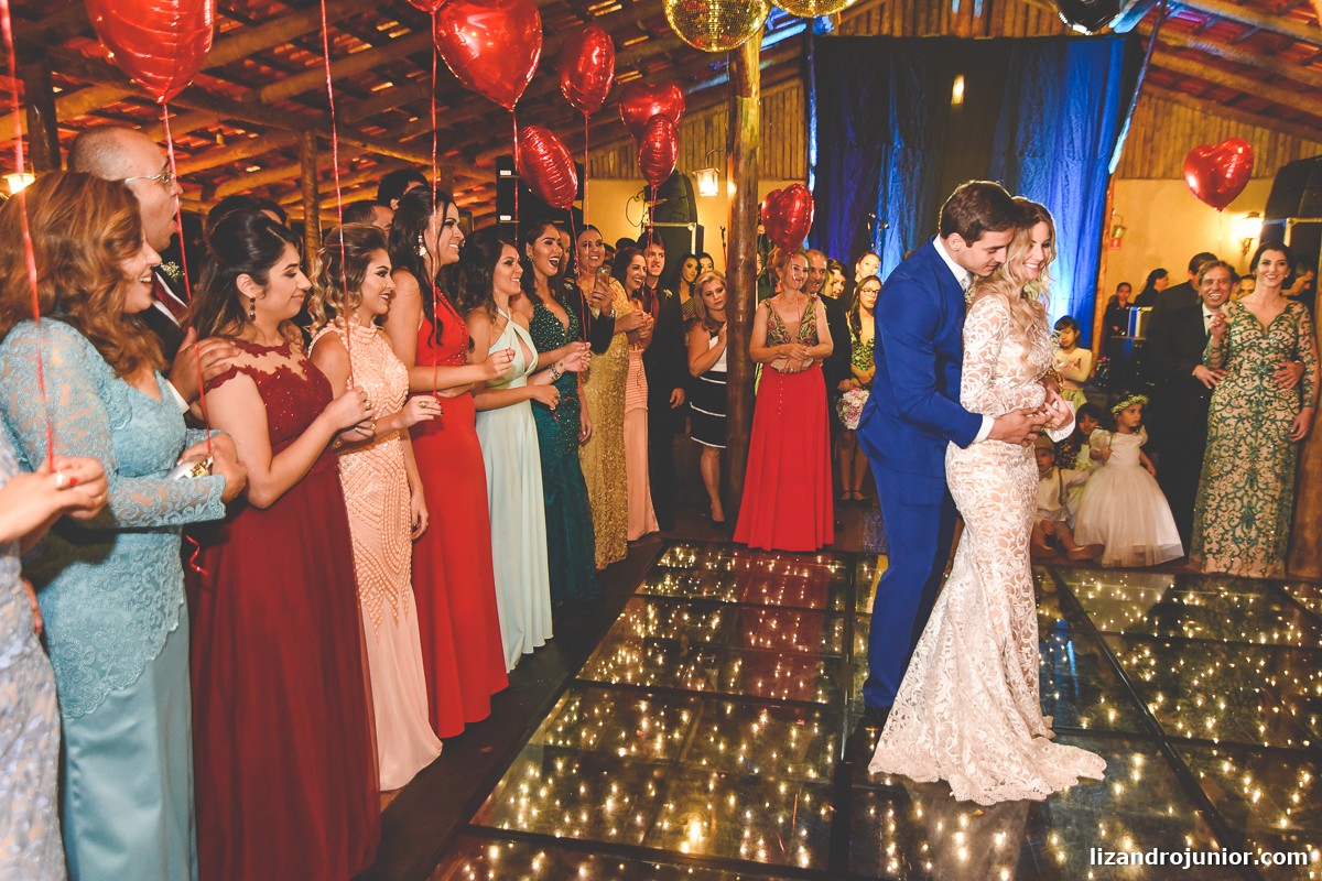 lizandro junior fotógrafo de casamento, fotógrafo patos de minas, lizandro júnior, casamento no campo, pousada avalon, casamento sitio, henrick e lorrany patos de minas,