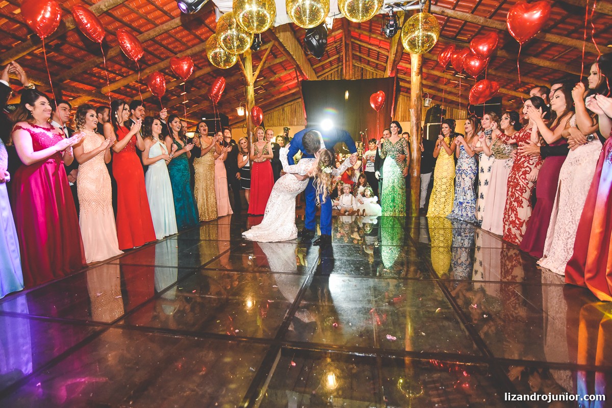 lizandro junior fotógrafo de casamento, fotógrafo patos de minas, lizandro júnior, casamento no campo, pousada avalon, casamento sitio, henrick e lorrany patos de minas,