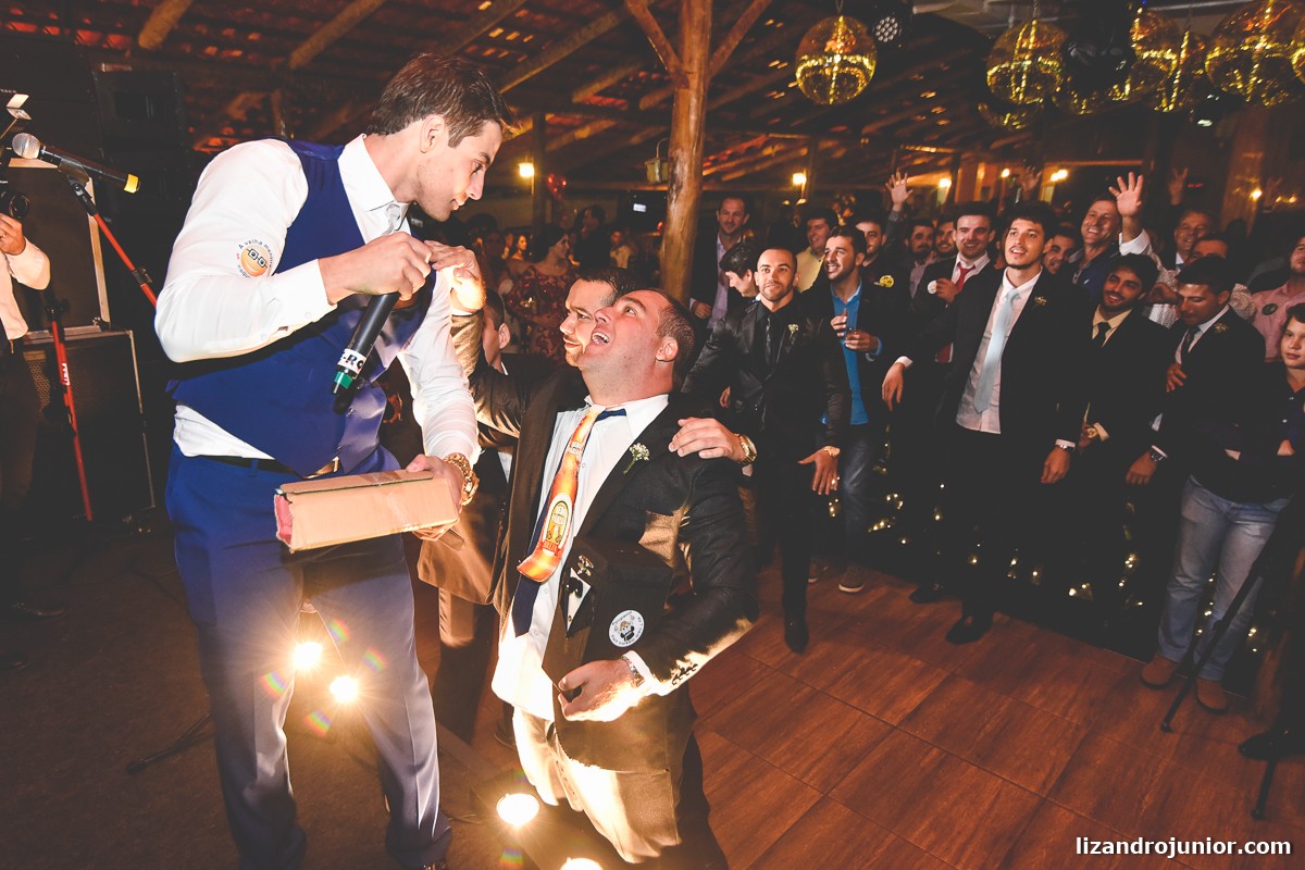 lizandro junior fotógrafo de casamento, fotógrafo patos de minas, lizandro júnior, casamento no campo, pousada avalon, casamento sitio, henrick e lorrany patos de minas, whisky