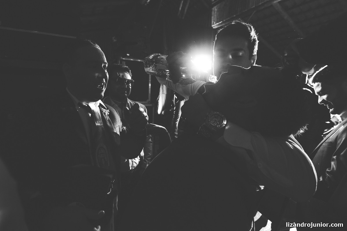 lizandro junior fotógrafo de casamento, fotógrafo patos de minas, lizandro júnior, casamento no campo, pousada avalon, casamento sitio, henrick e lorrany patos de minas, festa louca