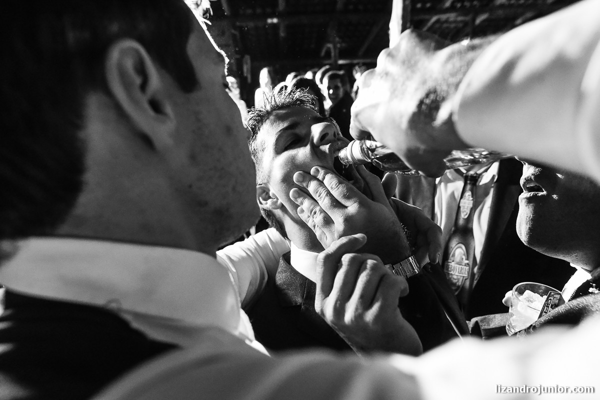 lizandro junior fotógrafo de casamento, fotógrafo patos de minas, lizandro júnior, casamento no campo, pousada avalon, casamento sitio, henrick e lorrany patos de minas, festa louca
